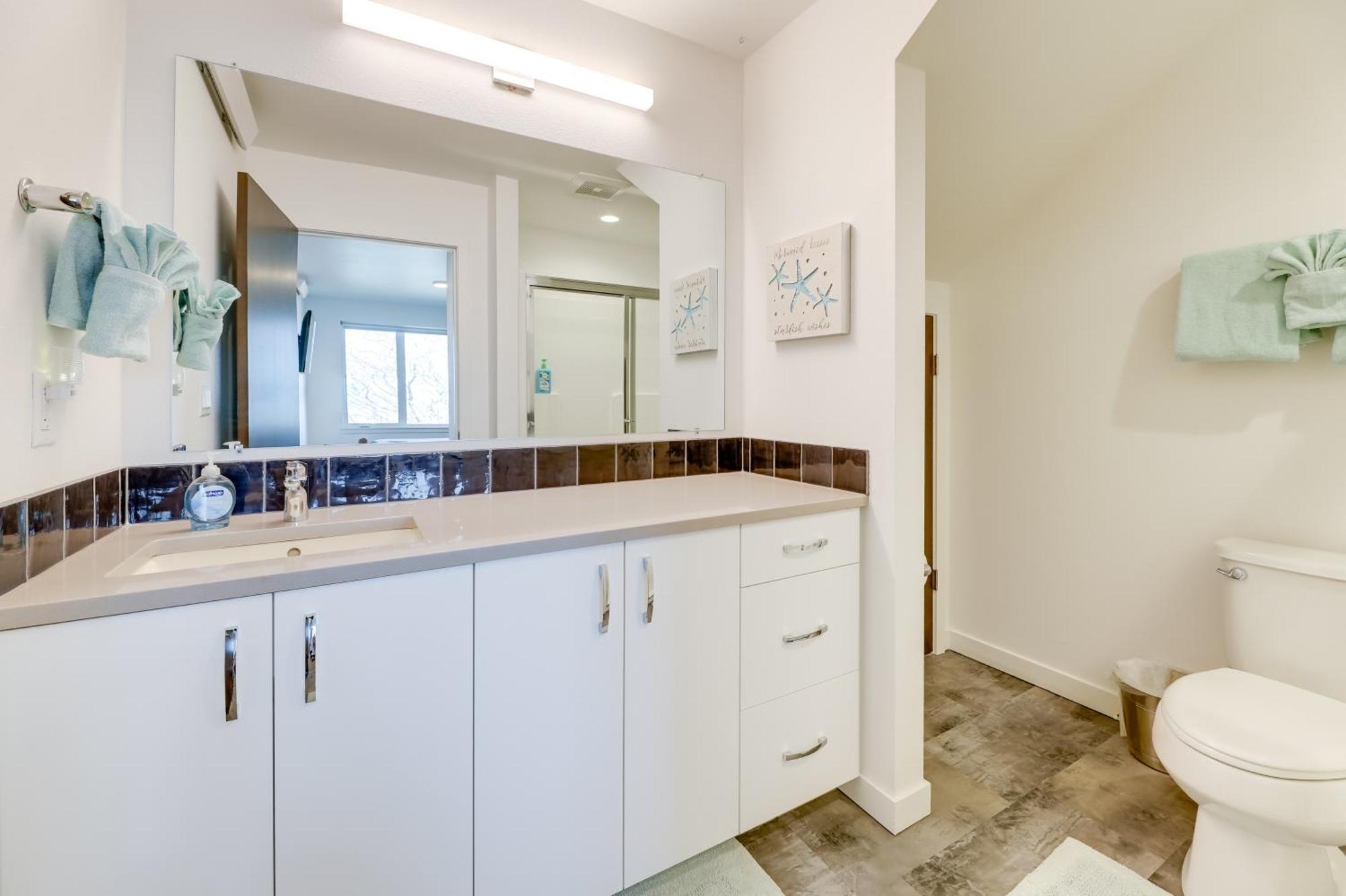 Scenic Depoe Bay Townhome With Deck Less Than 1 Mi To Parks! エクステリア 写真