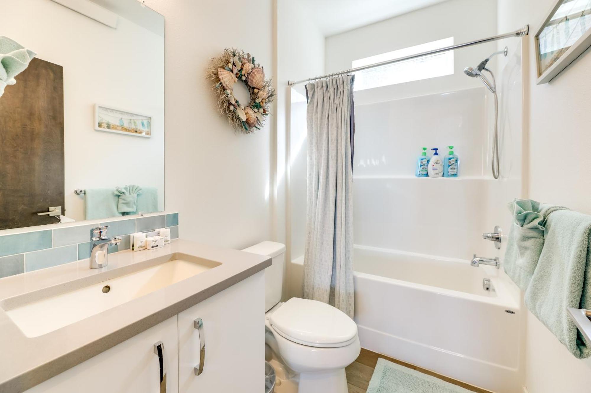 Scenic Depoe Bay Townhome With Deck Less Than 1 Mi To Parks! エクステリア 写真