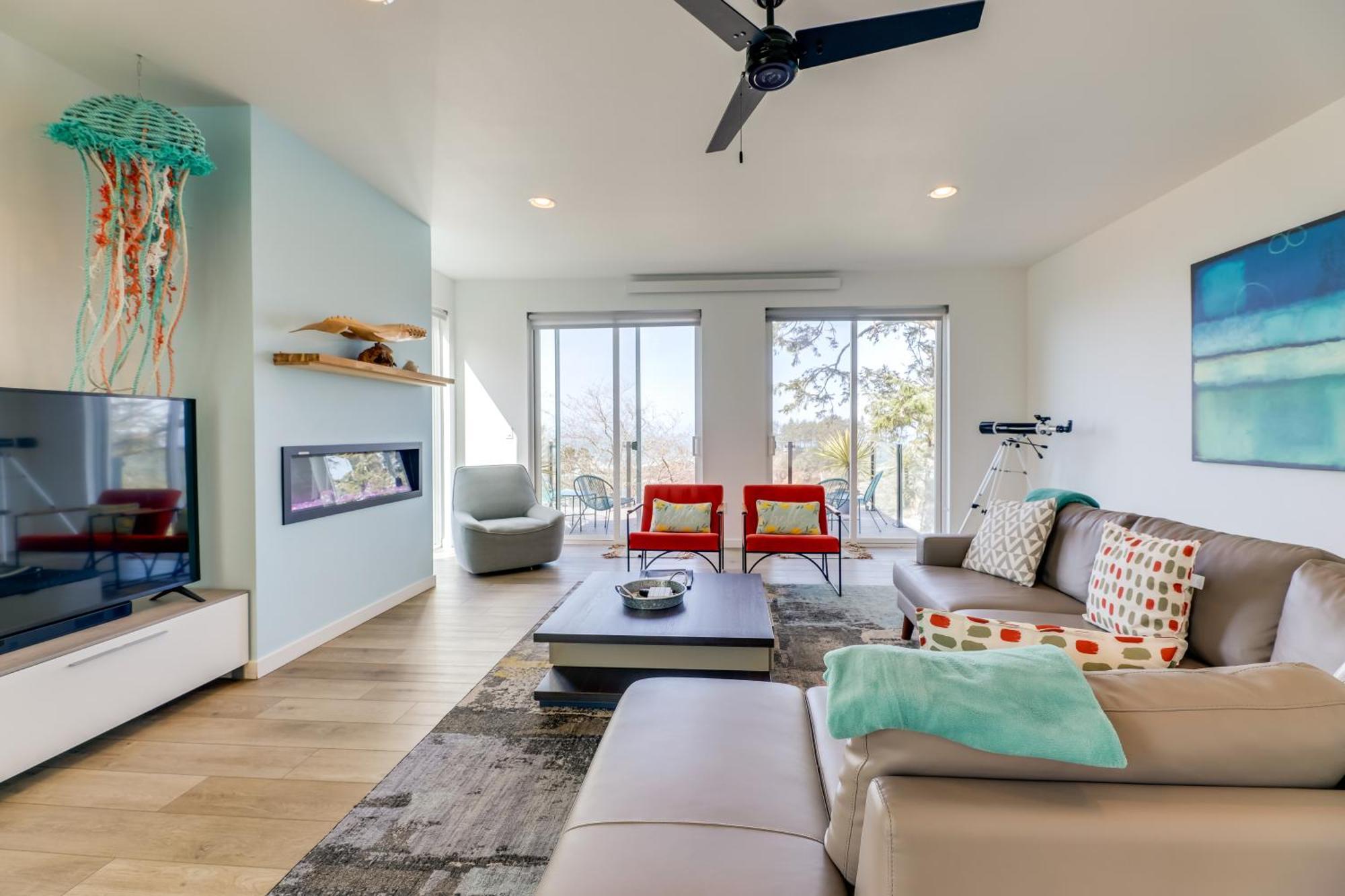 Scenic Depoe Bay Townhome With Deck Less Than 1 Mi To Parks! エクステリア 写真